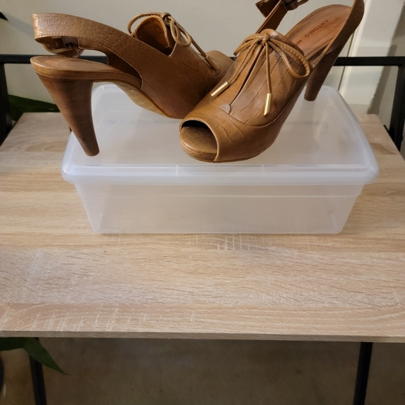 Shoes - Picture 2 of 2